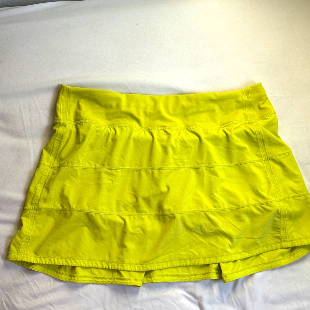 Lululemon bright yellow skirt size 10.